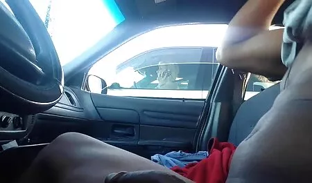 Lana is seksfilm lesbisch blut en laat haar het gat aanraken.
