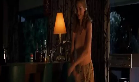 Ik zit op de penis en het gezicht van homo seksfilms de man.