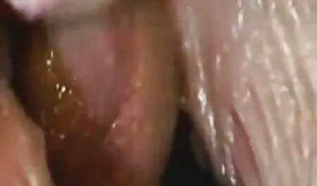 De oma seksfilm favoriet van de zuigende jongens