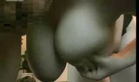 Georgian neukt seks films gratis kijken vriendin met blond haar.