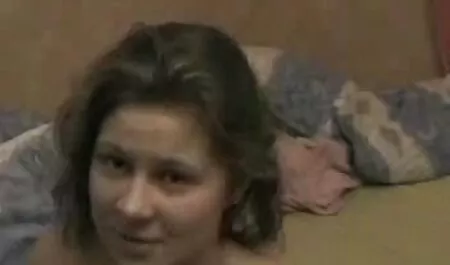 Prachtige blonde mooie seksfilms ster met lesbische porno
