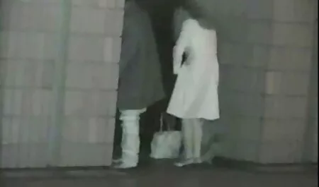 Twee mannen zijn tevreden met verbazingwekkende free seksfilms lullen.