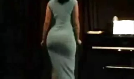 Hij sliep, hij opende zijn mond en kim holland seksfilms kwam.