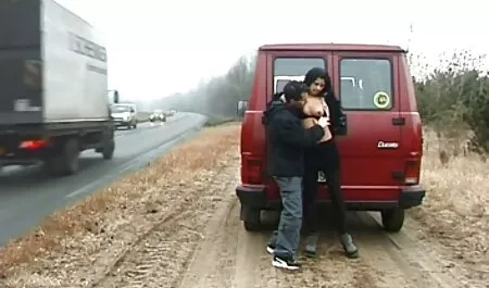 Twee geiten zaten op het poesje van de gratis seksfilm 123 man.
